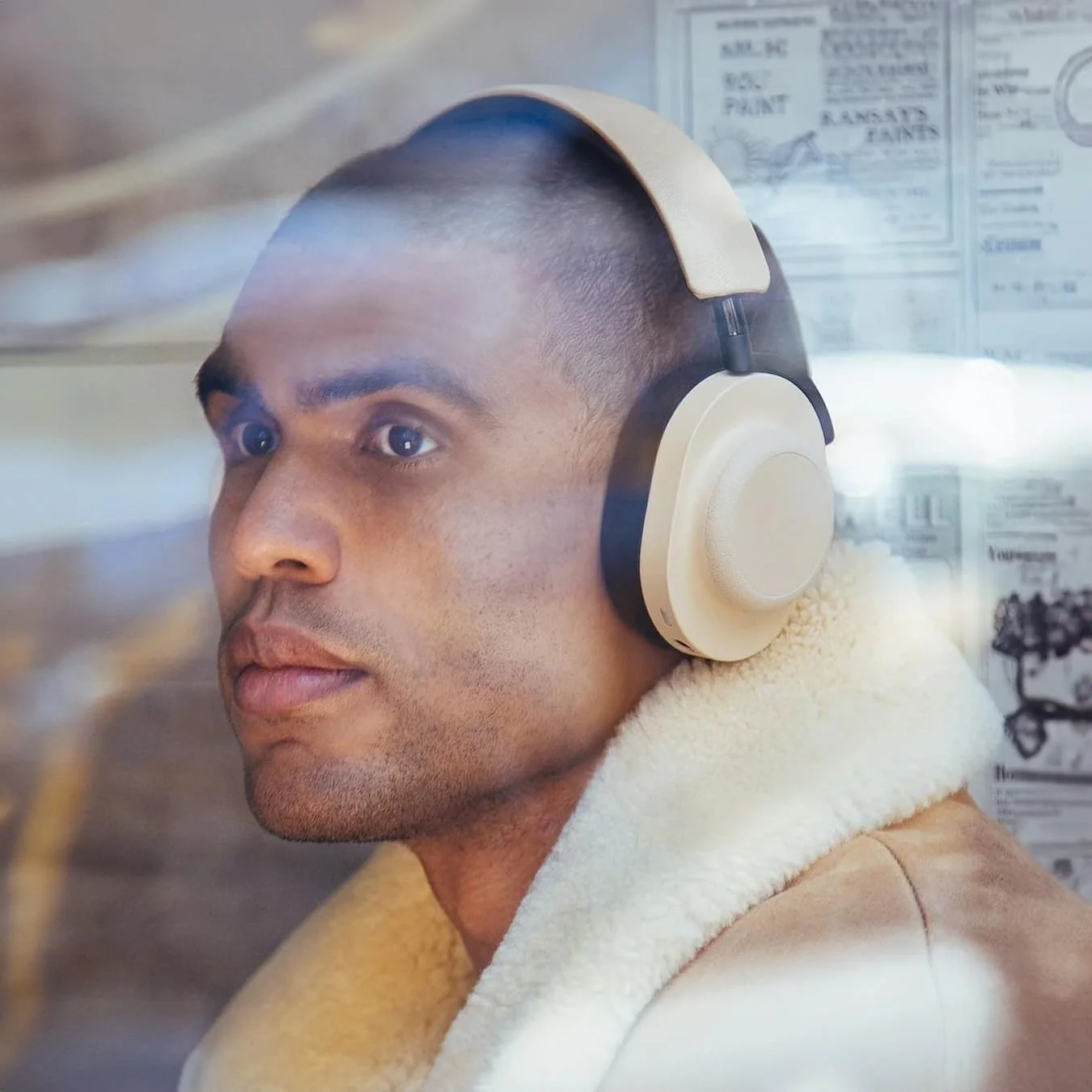 HP85—Wireless Gaming Headphones 7.5 – Image 2